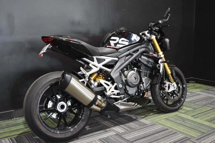2021 TRIUMPH SPEED TRIPLE 1200 RS BLACK