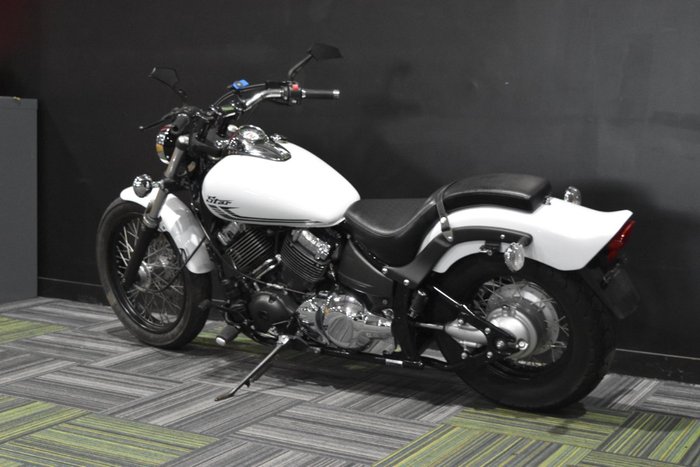 2016 Yamaha XVS650 V-STAR CUSTOM WHITE