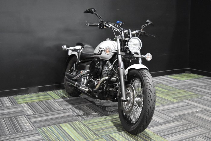 2016 Yamaha XVS650 V-STAR CUSTOM WHITE