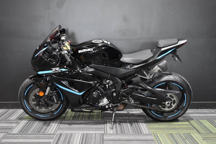 2024 Suzuki GSX-R1000R BLACK