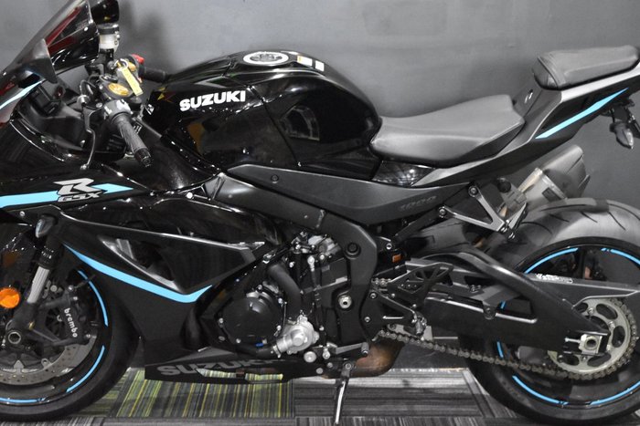 2024 Suzuki GSX-R1000R BLACK