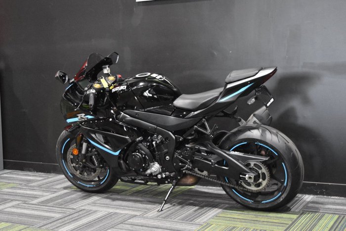 2024 Suzuki GSX-R1000R BLACK