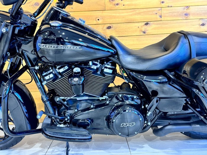 2020 Harley-davidson FLHRXS ROAD KING SPECIAL Black
