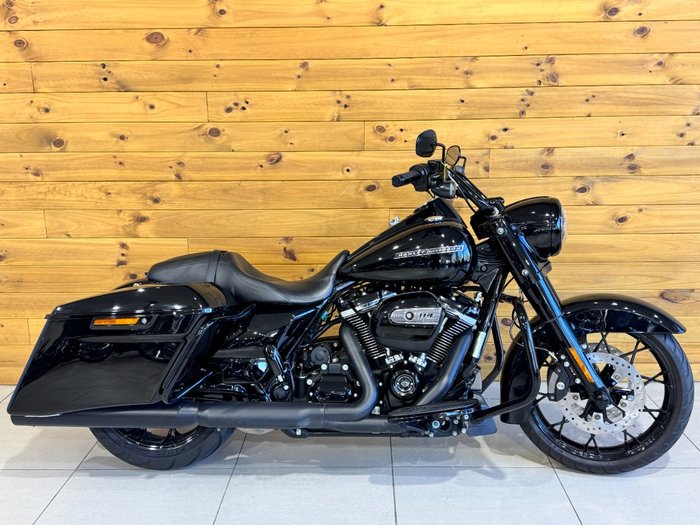 2020 Harley-davidson FLHRXS ROAD KING SPECIAL Black