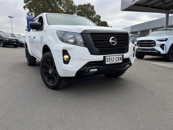 2021 Nissan Navara SL