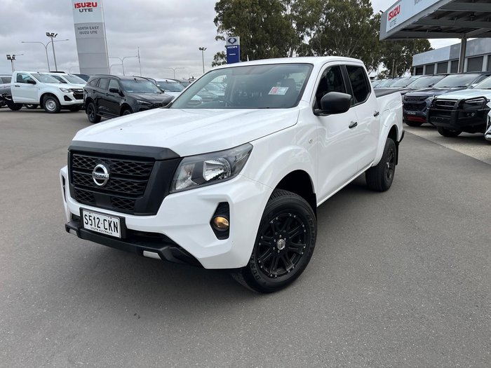 2021 Nissan Navara SL