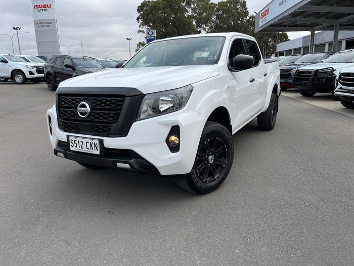 2021 Nissan Navara SL