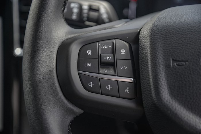 2025 Ford Everest Trend