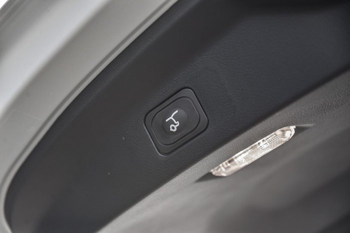 2025 Ford Everest Trend