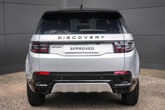 2025 Land Rover Discovery Sport P300e Dynamic SE