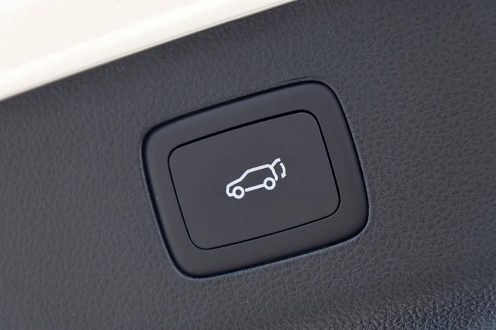 2022 MG HS Plus EV Essence