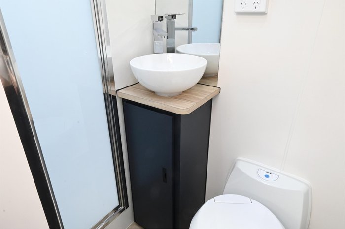 2025 Royal Flair Razor XT