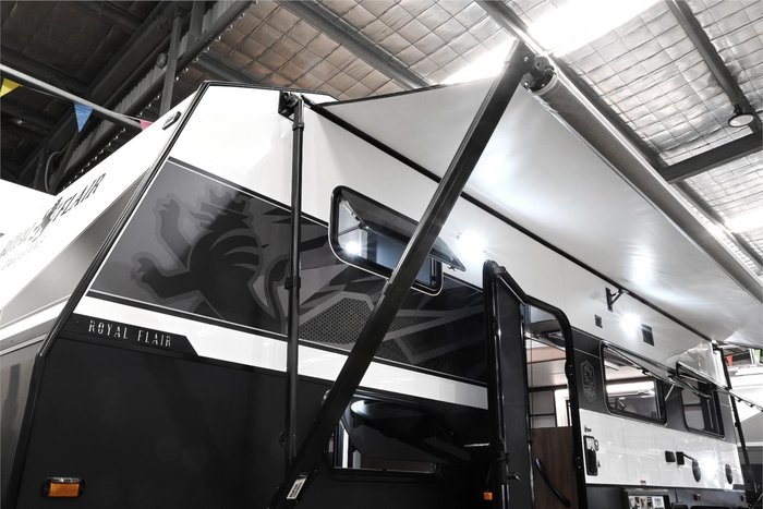 2025 Royal Flair FAMILY FLAIR 