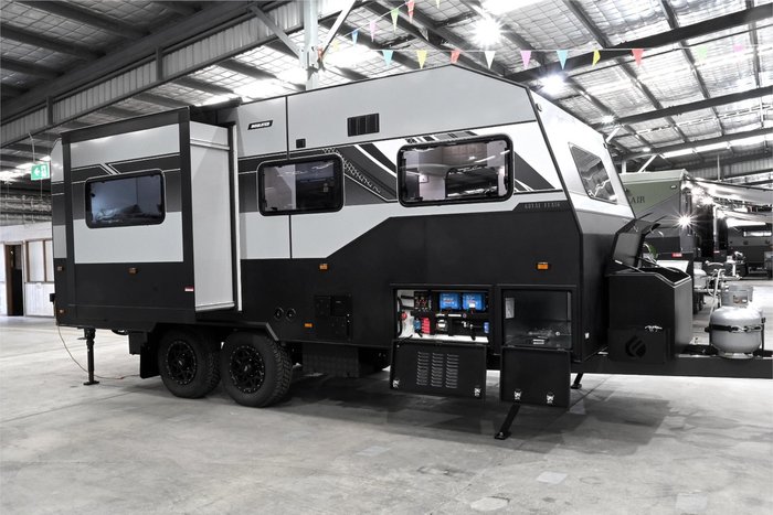 2025 Royal Flair DESIGNER