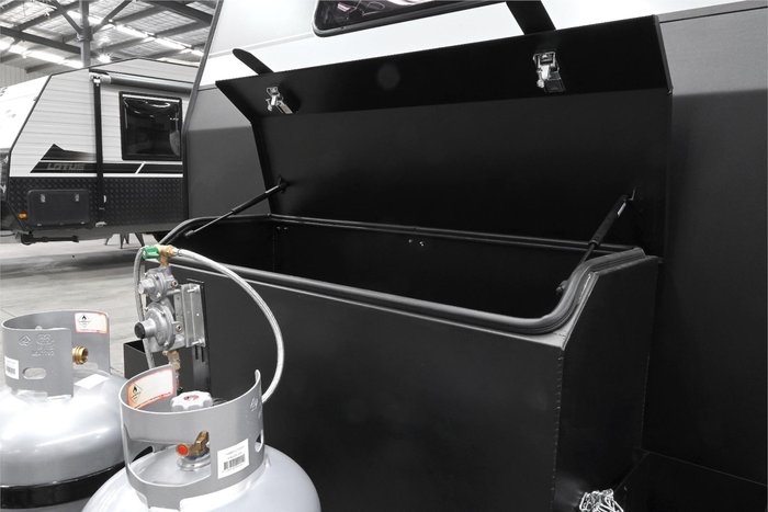 2025 Royal Flair DESIGNER