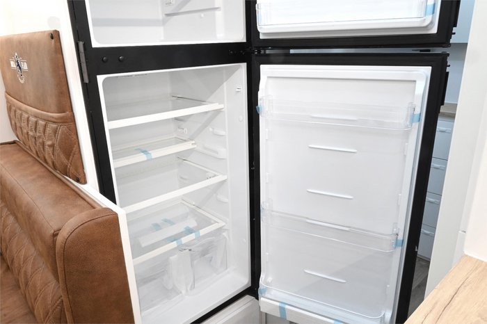 2025 Royal Flair DESIGNER 