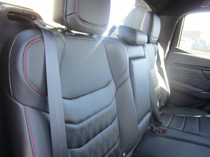 2025 Isuzu D-MAX X-TERRAIN