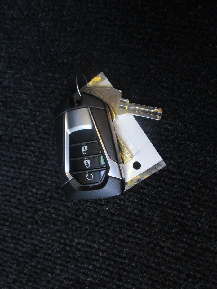 2025 Isuzu D-MAX X-TERRAIN