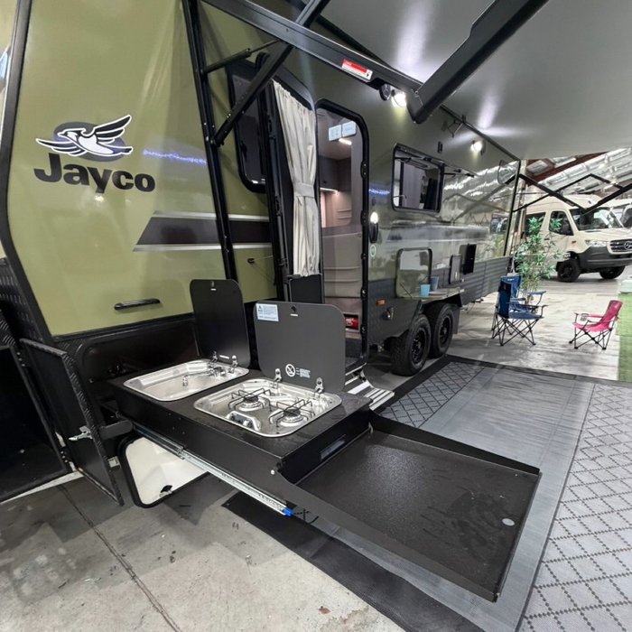 2025 JAYCO BASE STATION 24.75-6.4T.BS-MY25