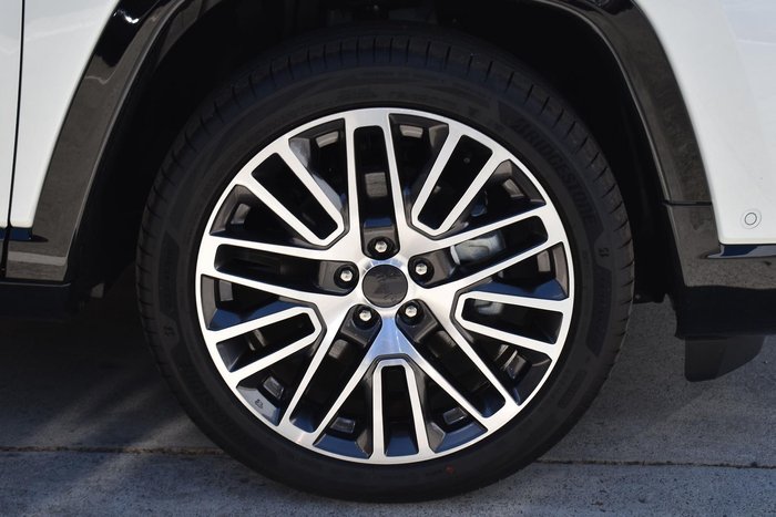 2025 Jeep Compass Summit e-Hybrid