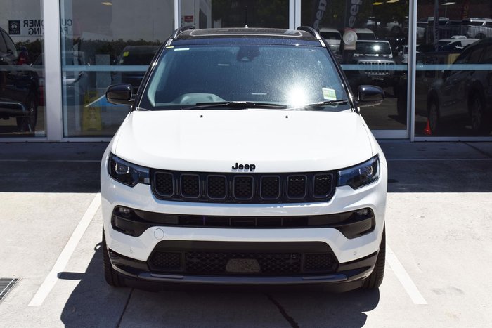 2025 Jeep Compass Summit e-Hybrid