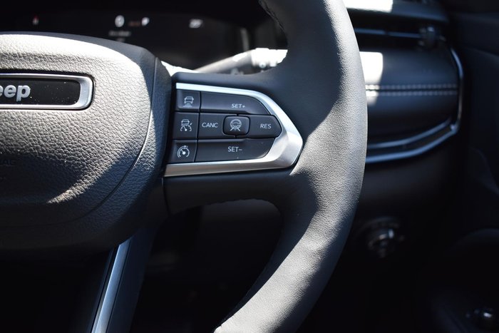 2025 Jeep Compass Summit e-Hybrid