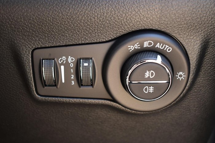 2025 Jeep Compass Summit e-Hybrid