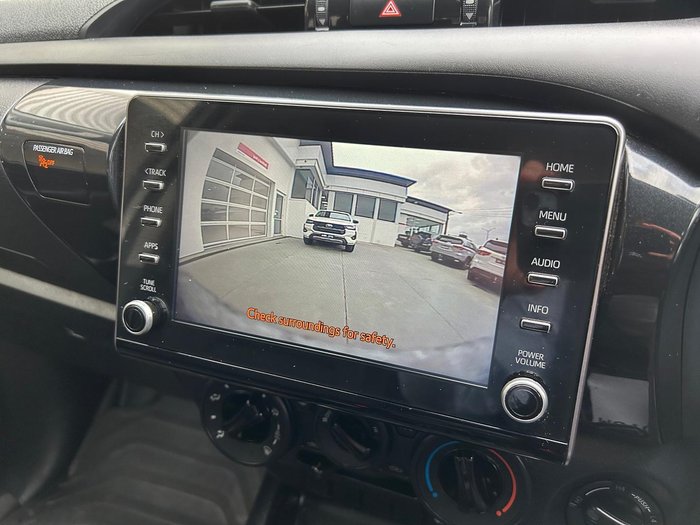 2020 Toyota Hilux SR