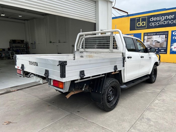 2020 Toyota Hilux SR