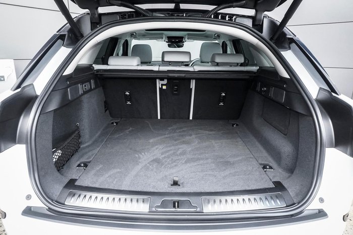 2024 Land Rover Range Rover Velar D300 Dynamic SE