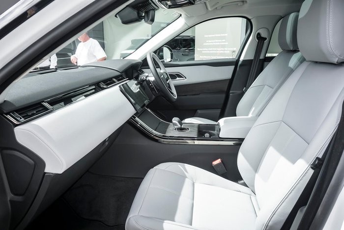 2024 Land Rover Range Rover Velar D300 Dynamic SE