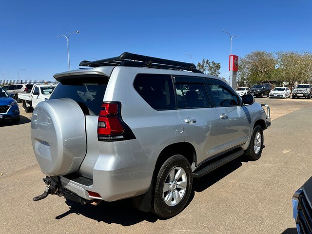2018 Toyota Prado PRADO DSL WGN A/T GXL 4277430 002