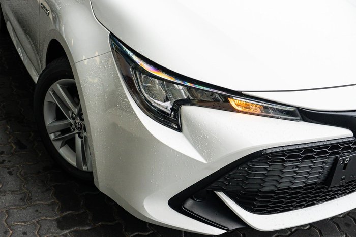 2020 Toyota Corolla Ascent Sport Hybrid