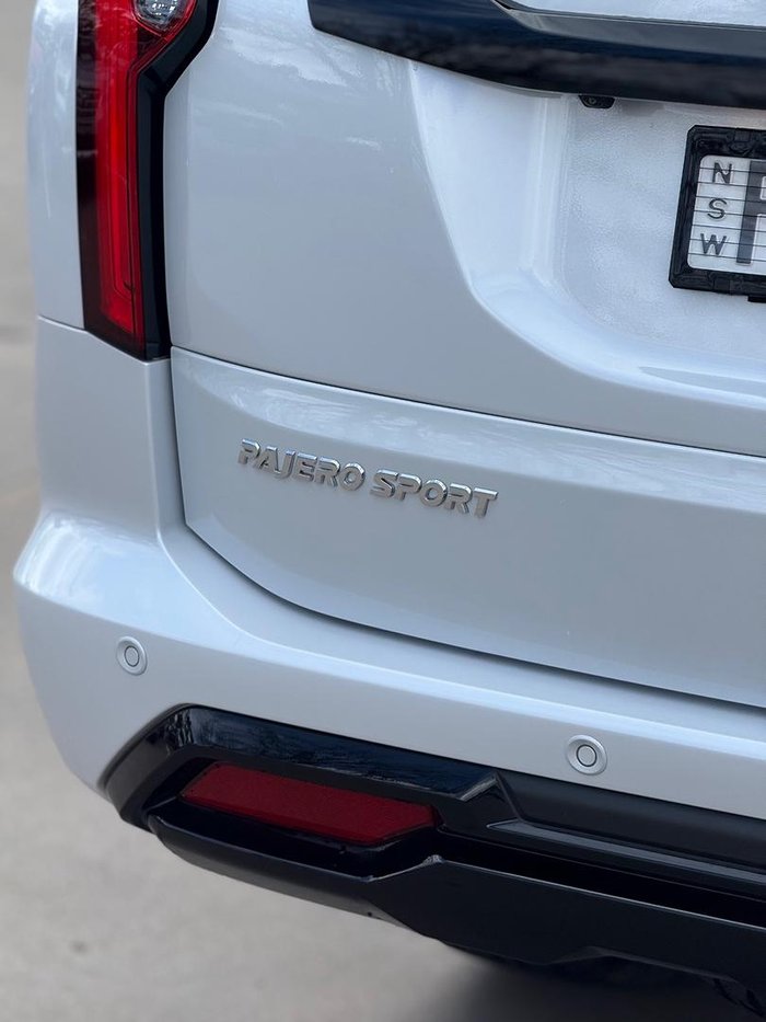 2024 Mitsubishi Pajero Sport GSR QG MY24 4X4 Dual Range White Diamond with Black Roof