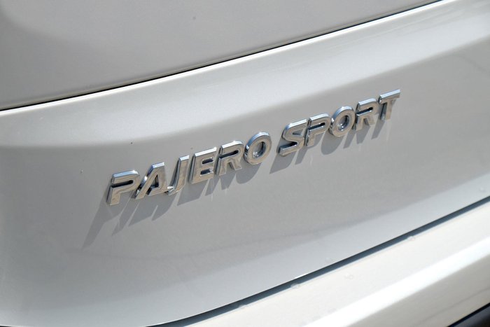 2024 Mitsubishi Pajero Sport GSR QG MY24 4X4 Dual Range White Diamond with Black Roof
