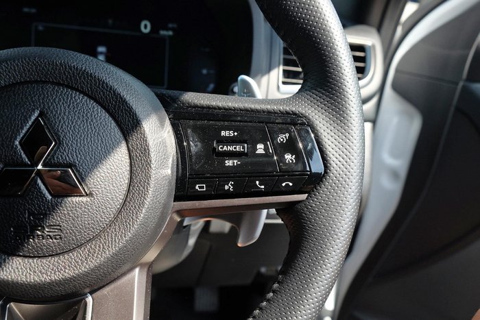 2024 Mitsubishi Pajero Sport GSR QG MY24 4X4 Dual Range White Diamond with Black Roof