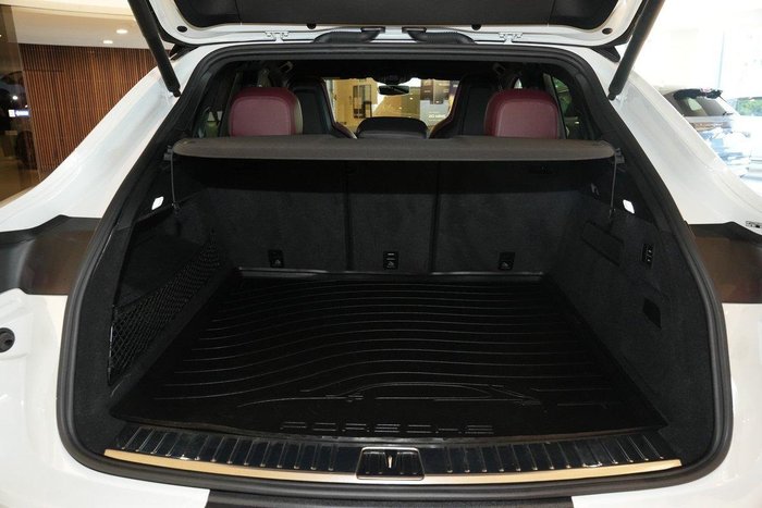 2023 Porsche Cayenne S