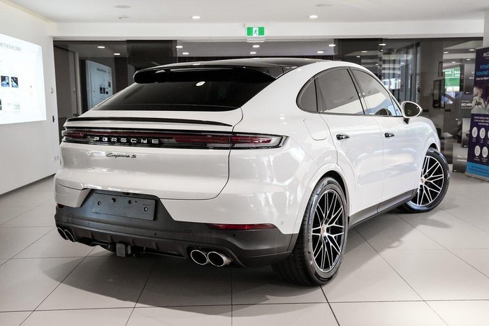 2023 Porsche Cayenne S