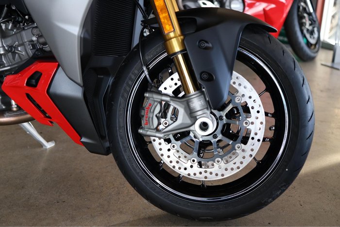 2025 Ducati Streetfighter V2 S Streetfighter Red