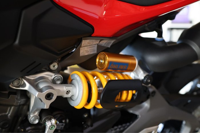 2025 Ducati Streetfighter V2 S Streetfighter Red