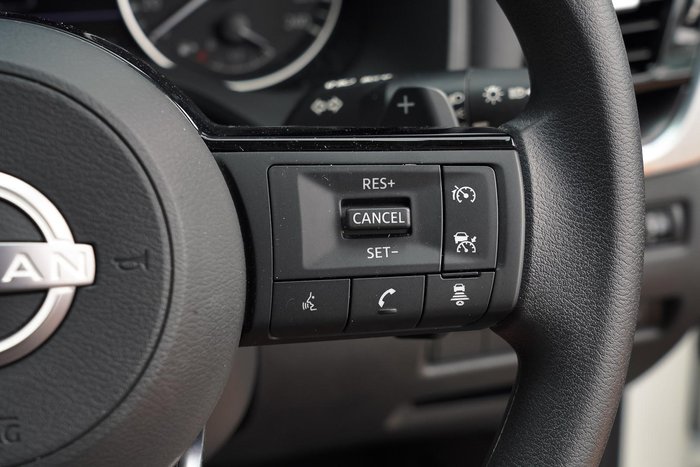 2024 Nissan X-TRAIL ST