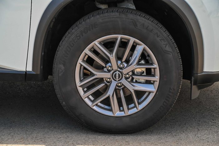 2024 Nissan X-TRAIL ST