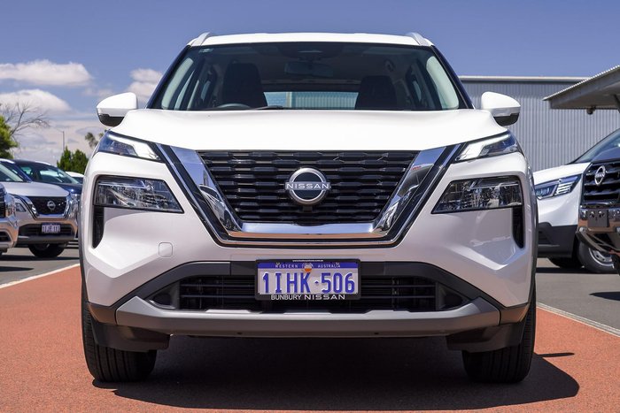 2024 Nissan X-TRAIL ST