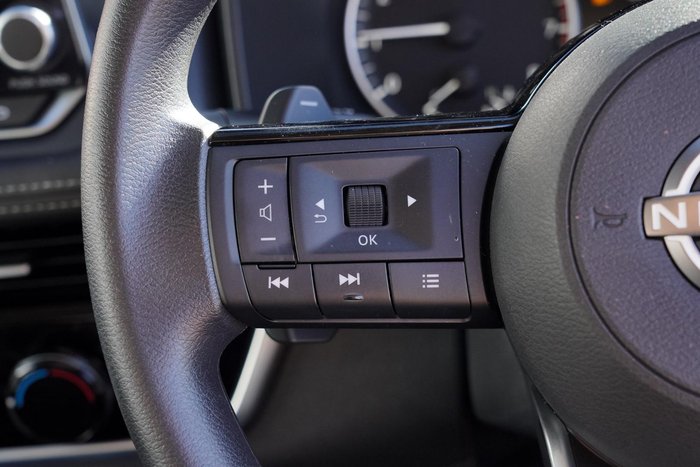 2024 Nissan X-TRAIL ST