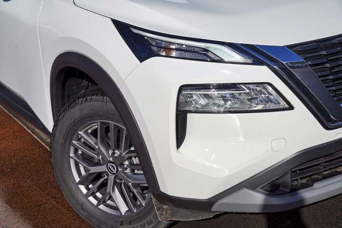 2024 Nissan X-TRAIL ST