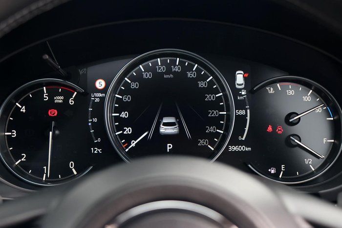 2021 Mazda CX-8 Asaki