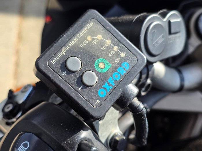 2009 Yamaha XJ6S BLACK