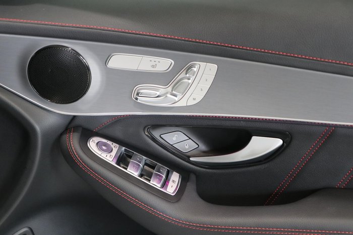 2023 Mercedes-Benz GLC-Class GLC300