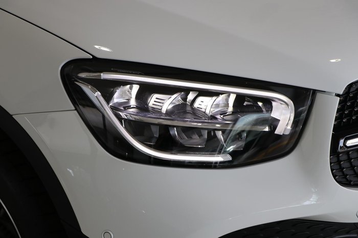 2023 Mercedes-Benz GLC-Class GLC300