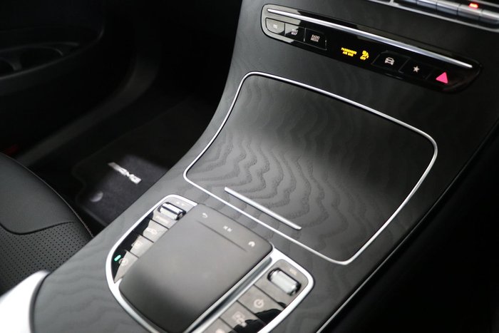 2023 Mercedes-Benz GLC-Class GLC300